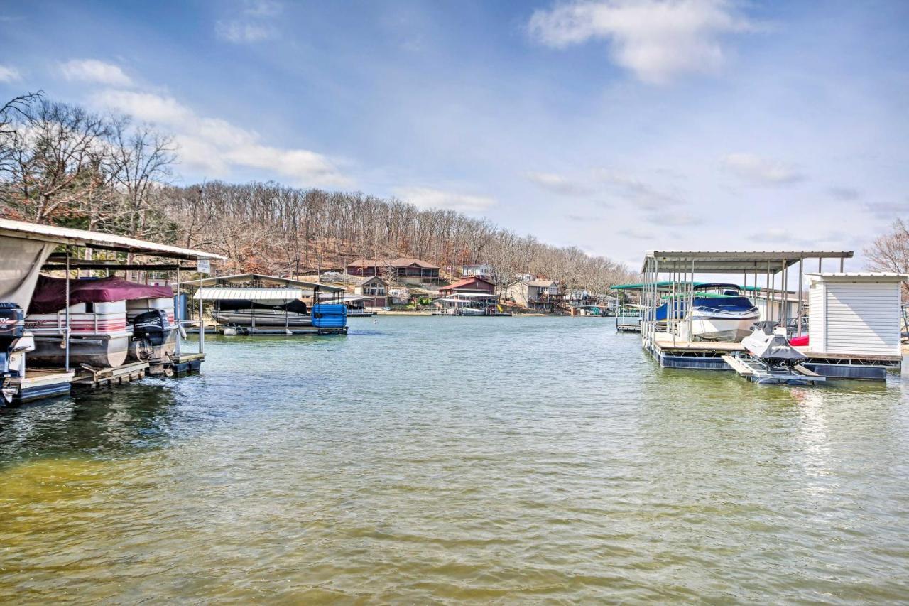 Lakefront Rocky Mount Home With Dock And Fire Pit 외부 사진